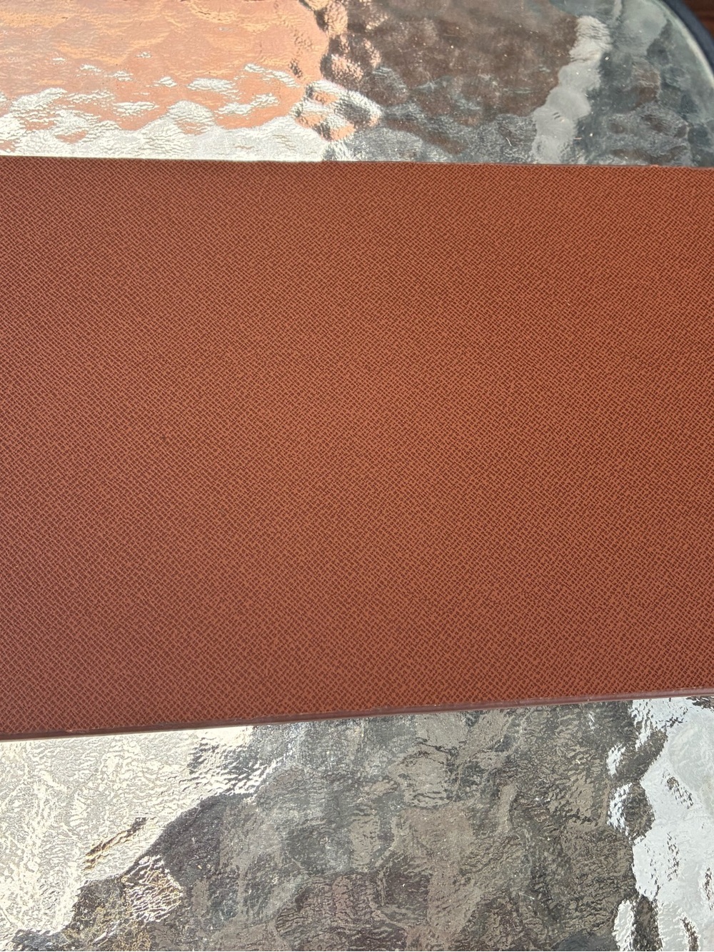 Handbag base shaper brown